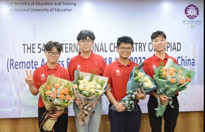 Cả 4 học sinh Việt Nam đều giành HCV tại Olympic Hóa học Quốc tế 2022